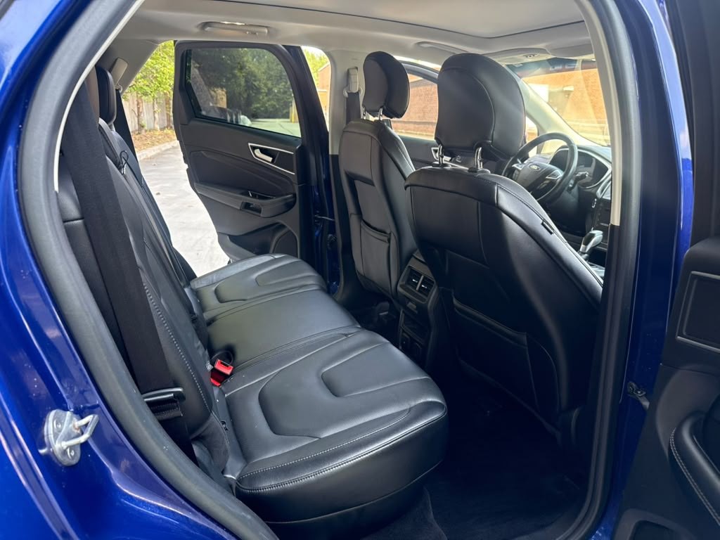 2015 Ford Edge Image 12