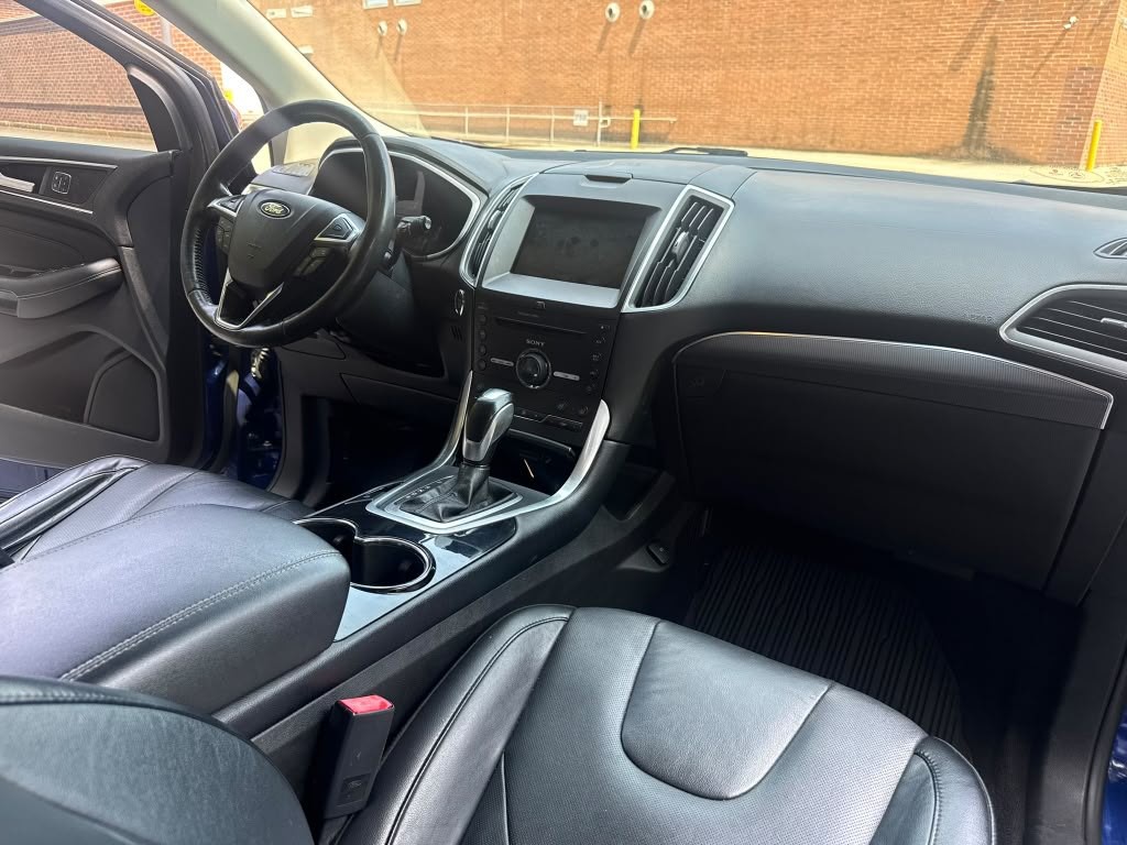 2015 Ford Edge Image 13