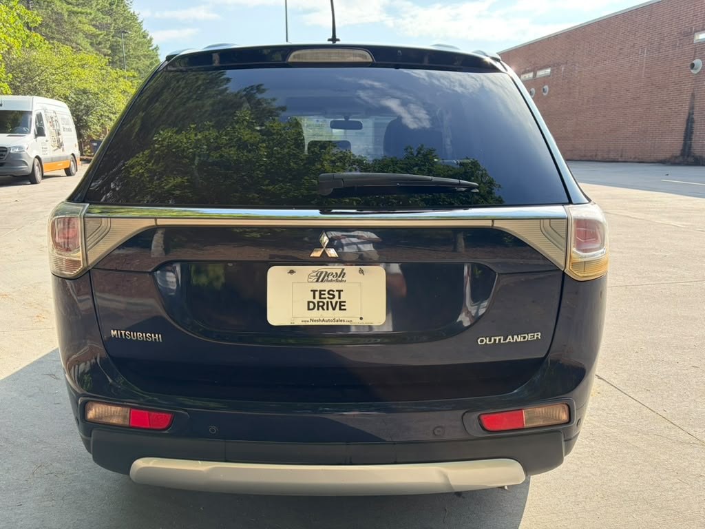 2015 Mitsubishi Outlander Image 5