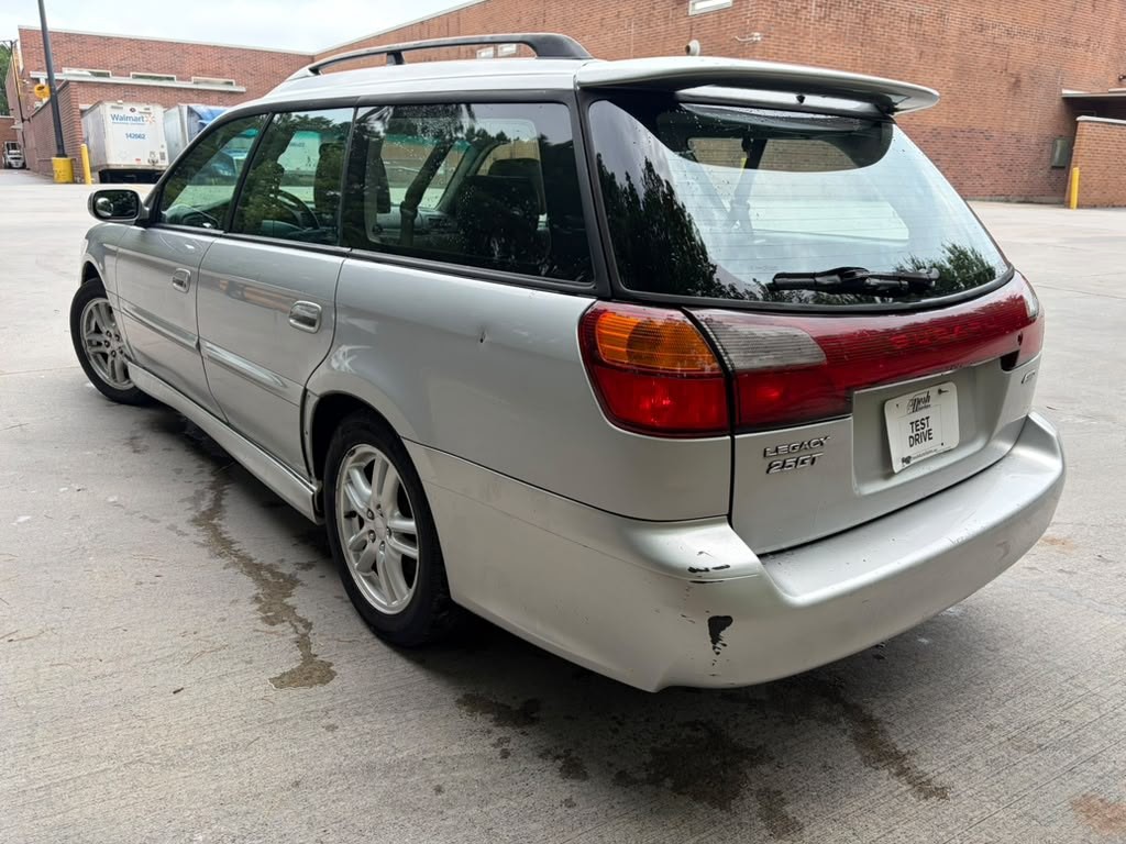 2003 Subaru Legacy Image 3