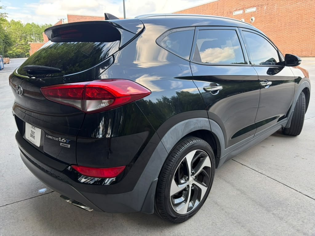 2016 Hyundai Tucson Image 2