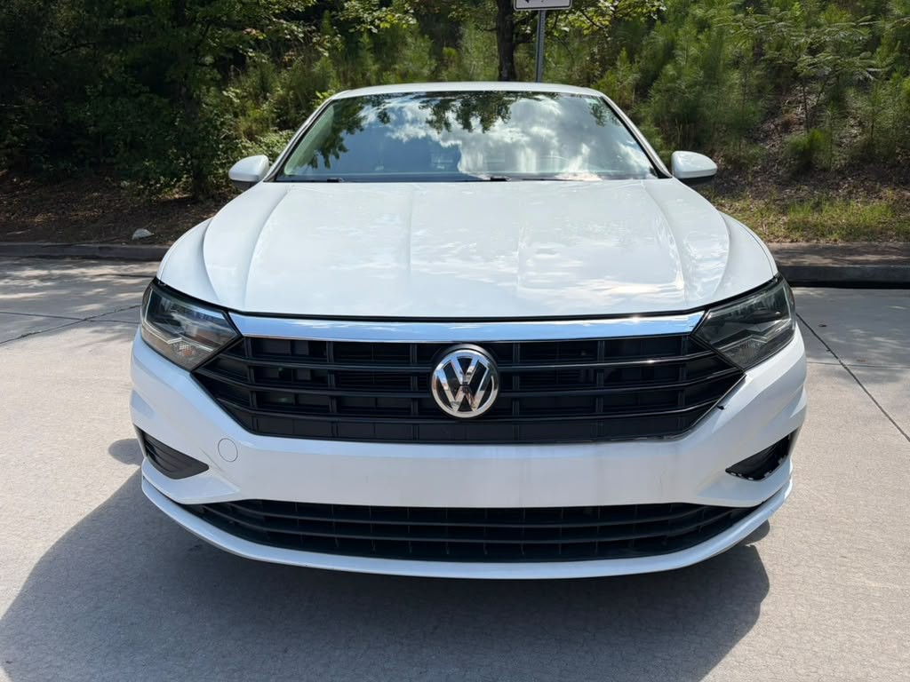 2019 Volkswagen Jetta Image 2