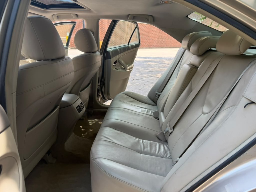 2007 Toyota Camry Image 10