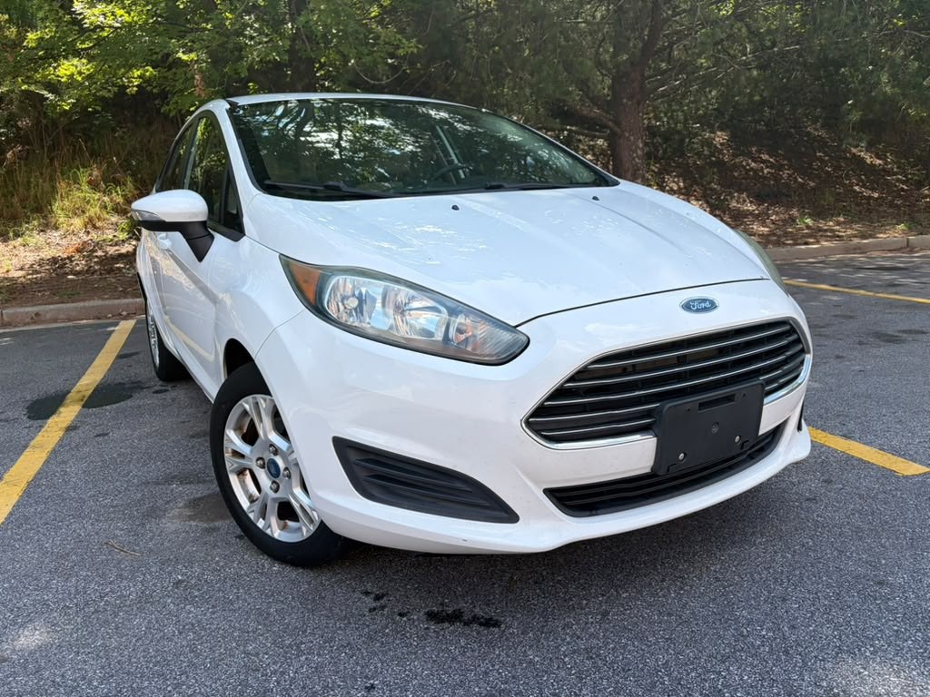 2014 Ford Fiesta Image 1