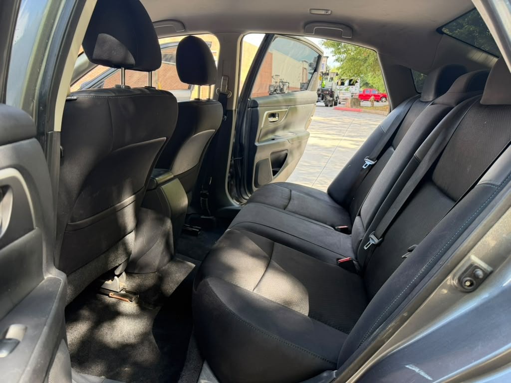2017 Nissan Altima Image 12