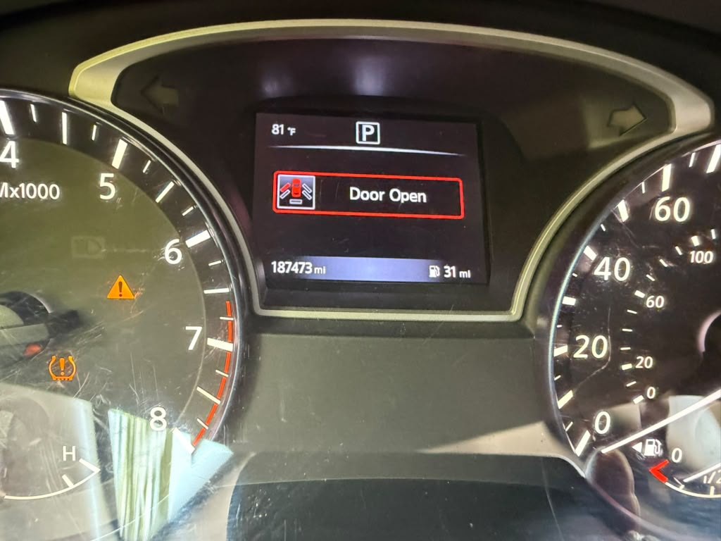 2017 Nissan Altima Image 19