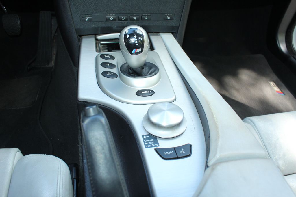 2006 BMW M5 Image 20