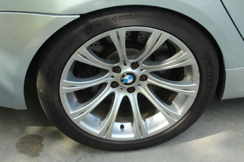 2006 BMW M5 Image 28