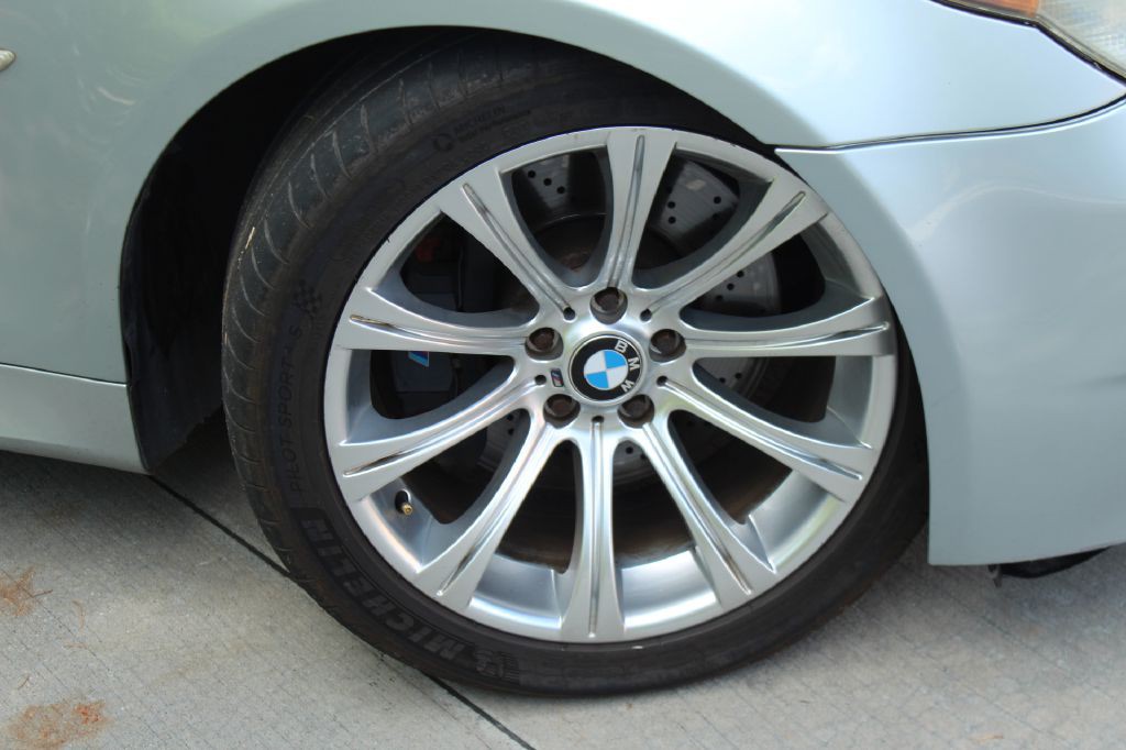 2006 BMW M5 Image 29