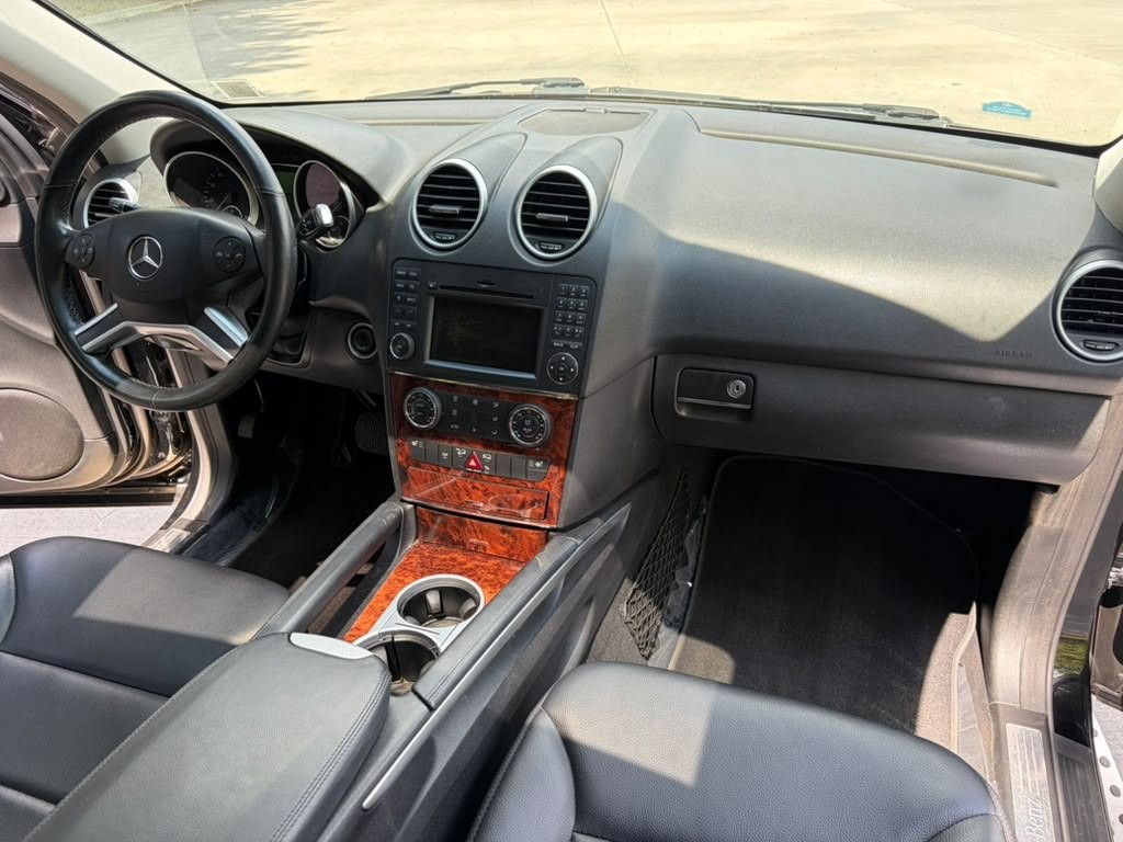 2011 Mercedes-Benz M-Class Image 17