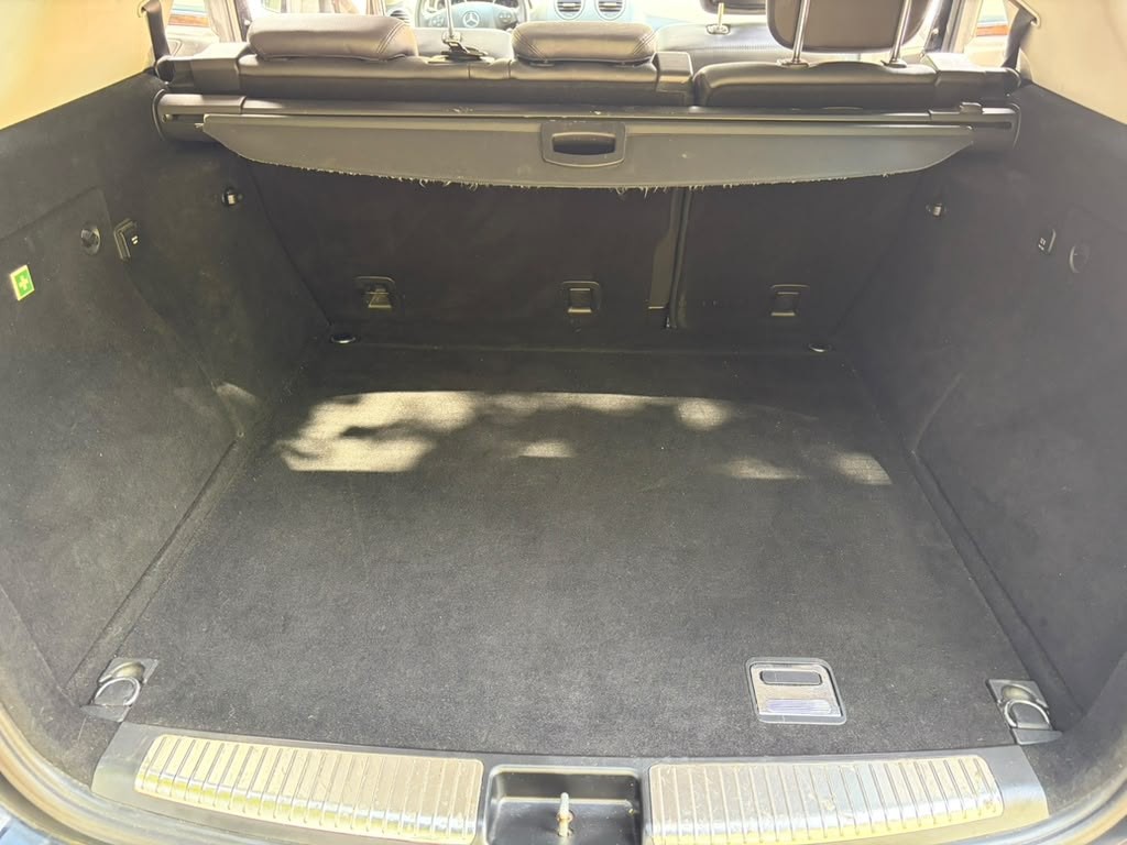 2011 Mercedes-Benz M-Class Image 18