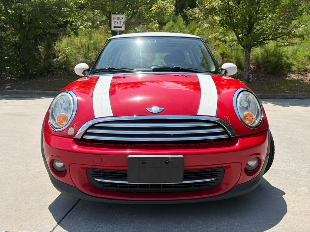 2012 MINI Cooper Image 2
