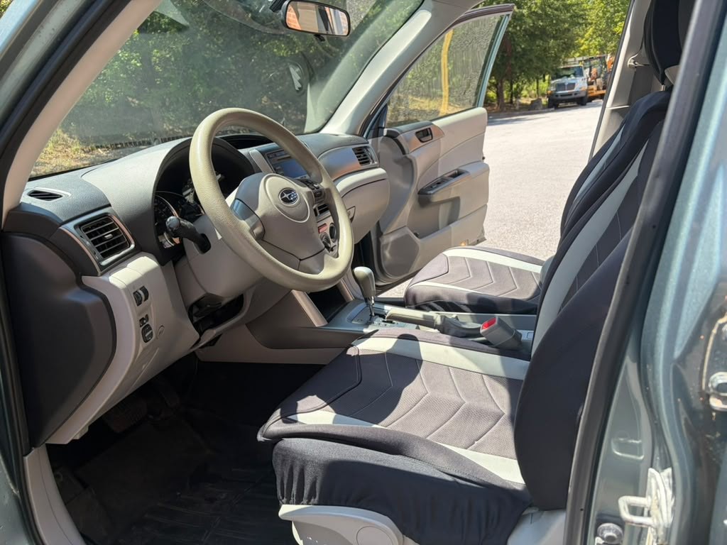 2012 Subaru Forester Image 13