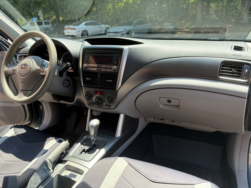 2012 Subaru Forester Image 16
