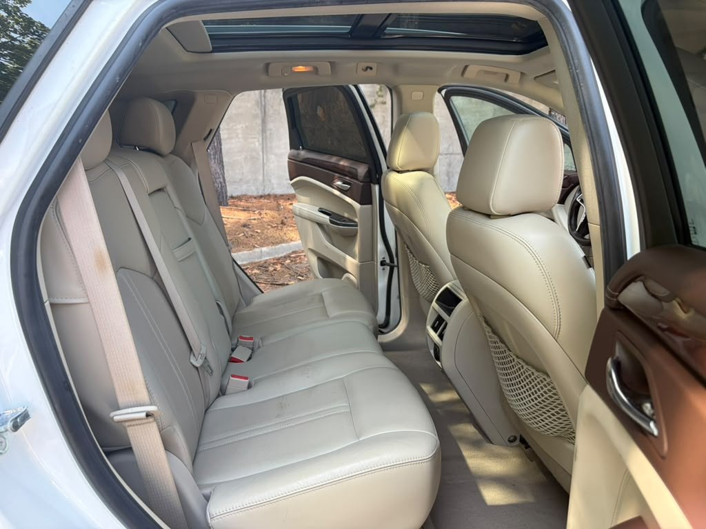 2016 Cadillac SRX Image 8