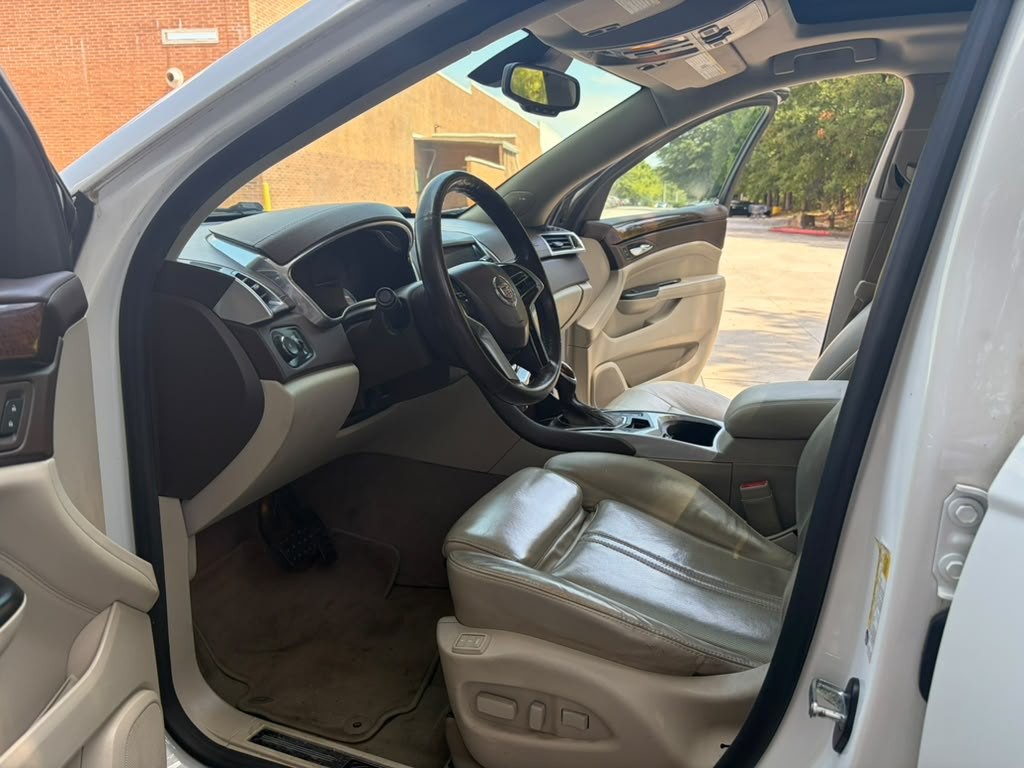 2016 Cadillac SRX Image 13