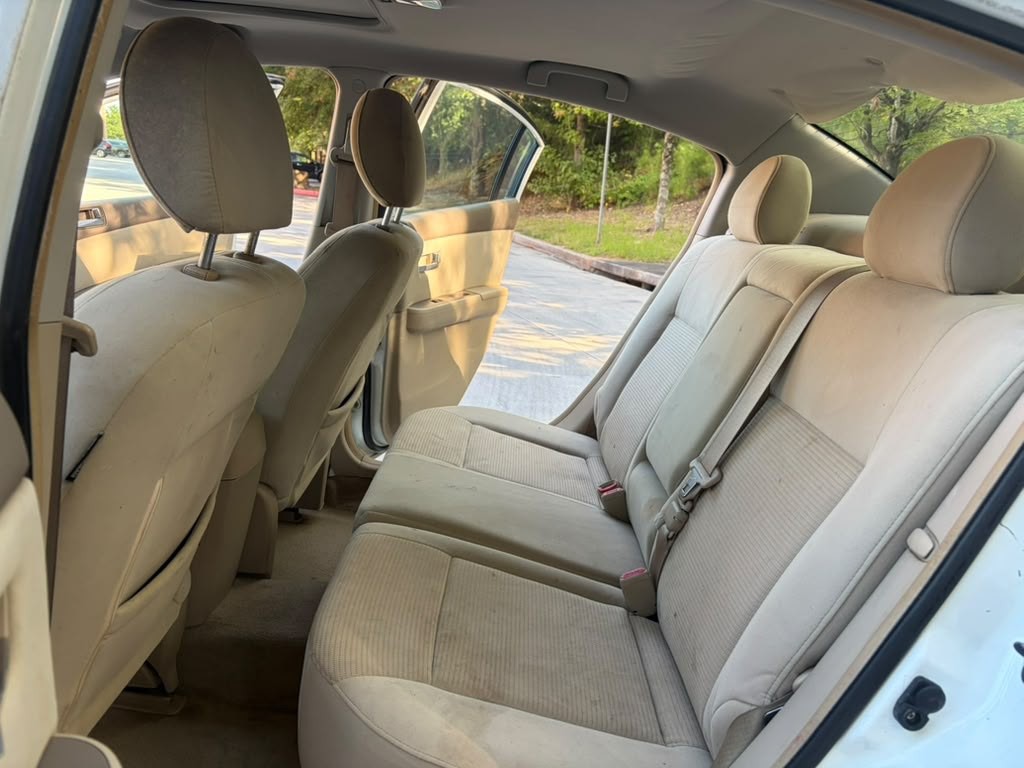 2010 Nissan Sentra Image 11