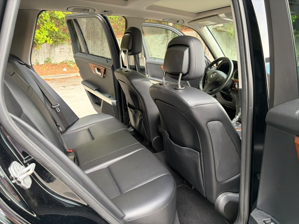 2012 Mercedes-Benz GLK-Class Image 7
