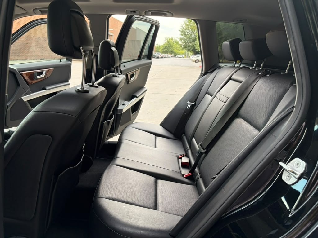 2012 Mercedes-Benz GLK-Class Image 12