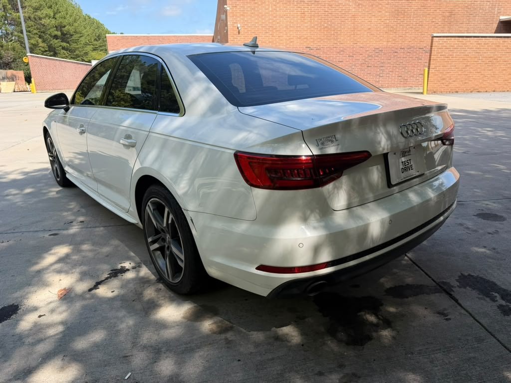 2017 Audi A4 Image 4