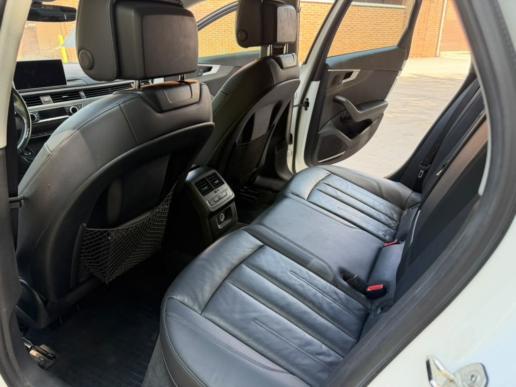 2017 Audi A4 Image 11
