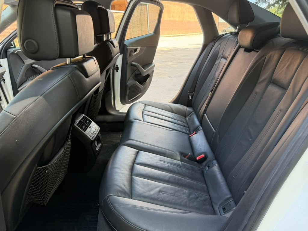 2017 Audi A4 Image 12