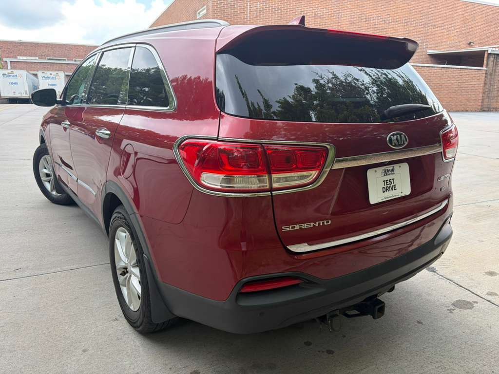 2016 Kia Sorento Image 4