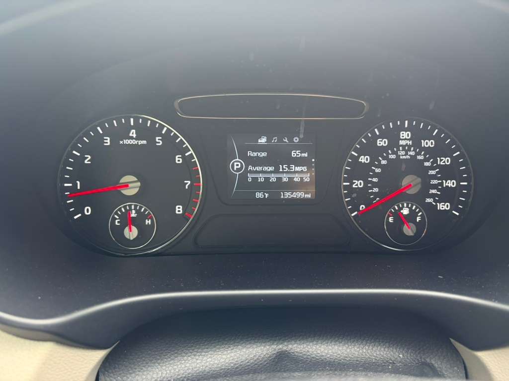 2016 Kia Sorento Image 19