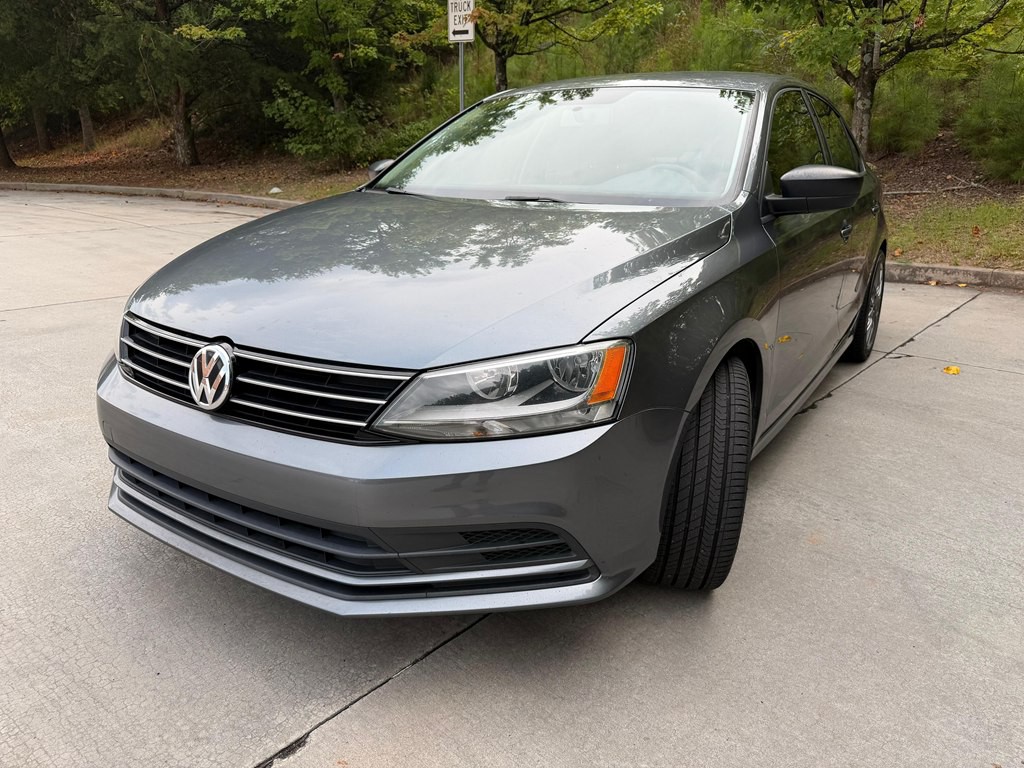 2016 Volkswagen Jetta Image 3