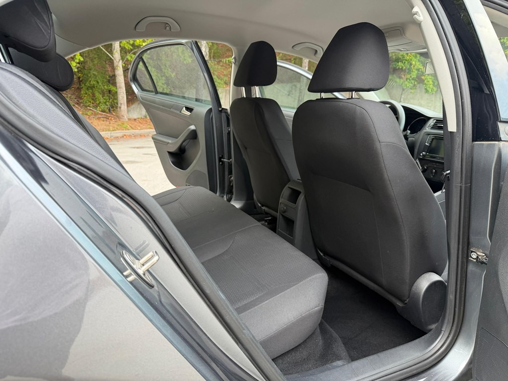 2016 Volkswagen Jetta Image 7
