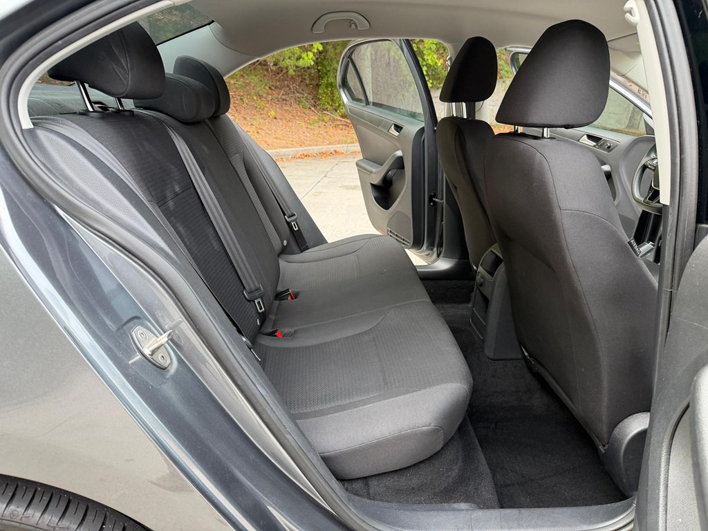 2016 Volkswagen Jetta Image 8