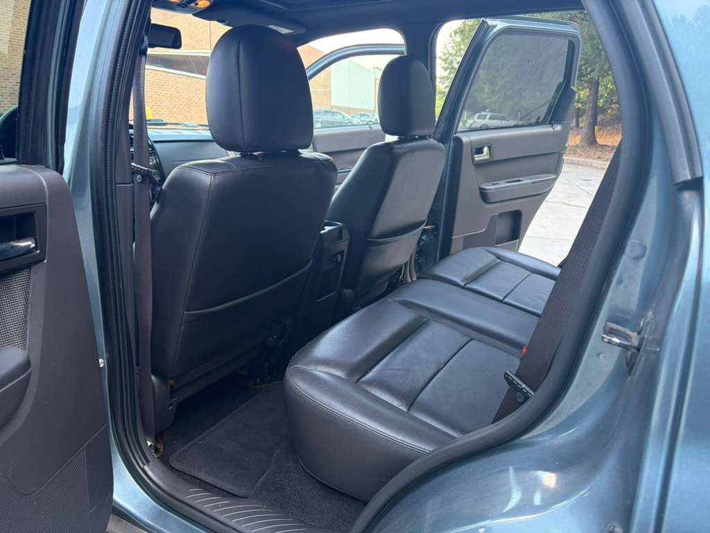 2010 Ford Escape Image 11