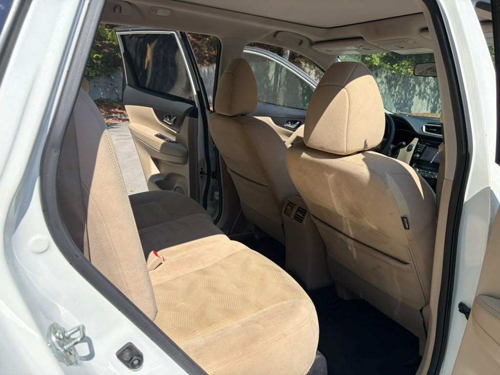 2016 Nissan Rogue Image 7