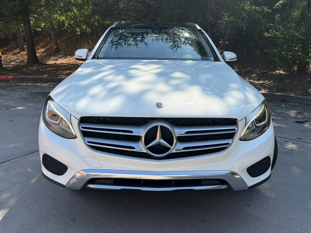 2019 Mercedes-Benz GLC-Class Image 2