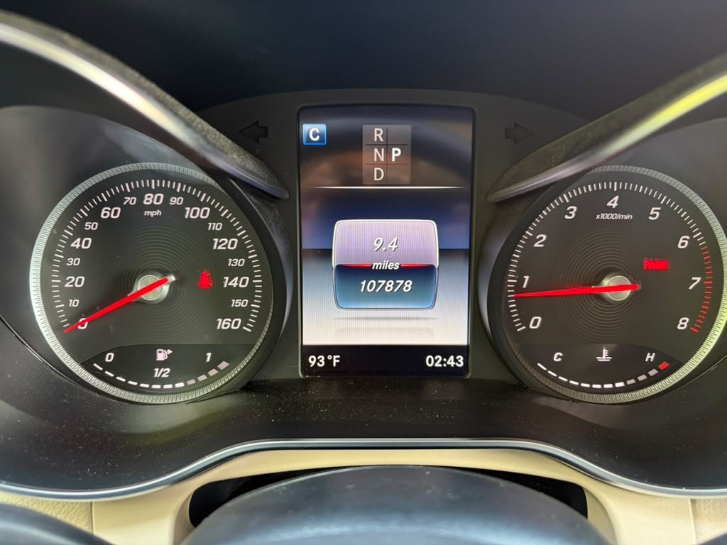 2019 Mercedes-Benz GLC-Class Image 19