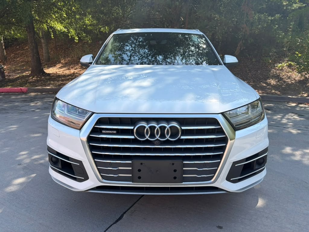 2018 Audi Q7 Image 2
