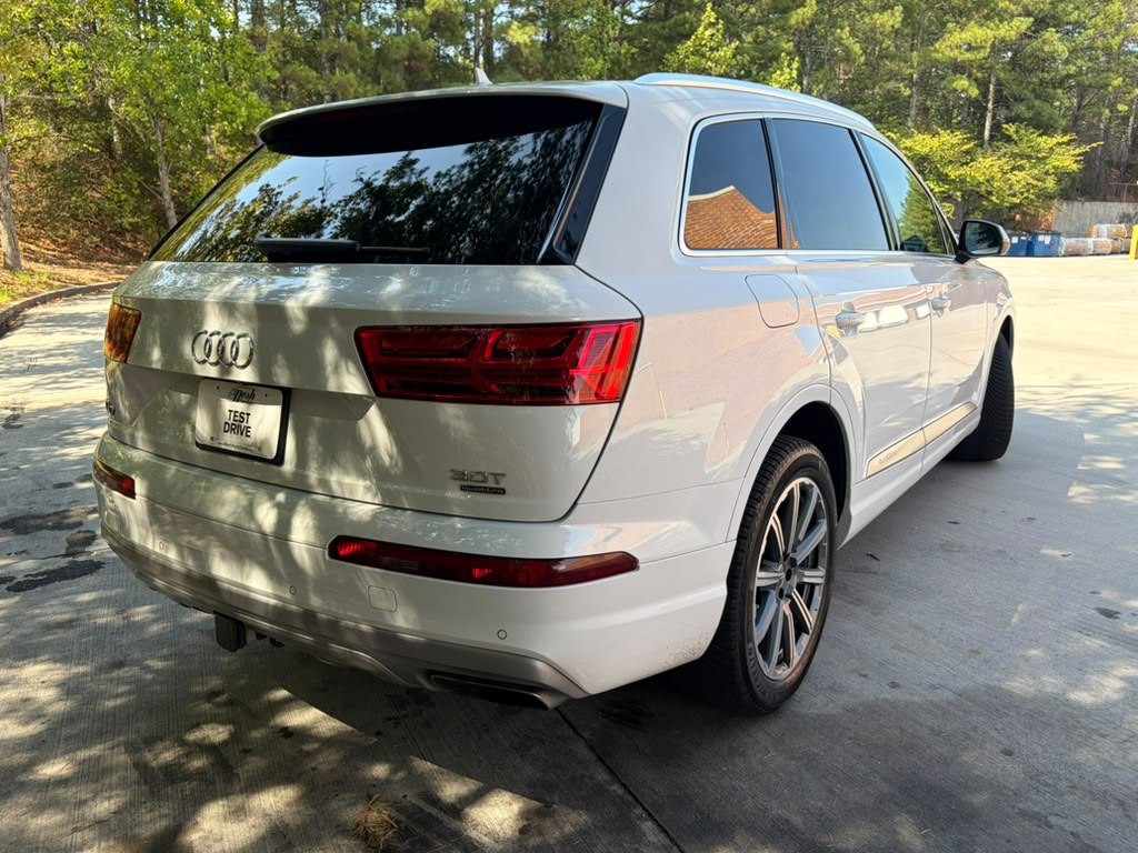 2018 Audi Q7 Image 6