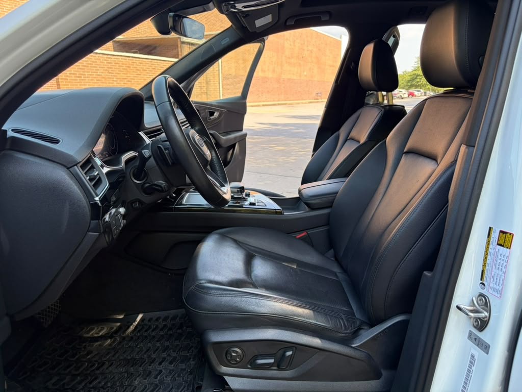 2018 Audi Q7 Image 14