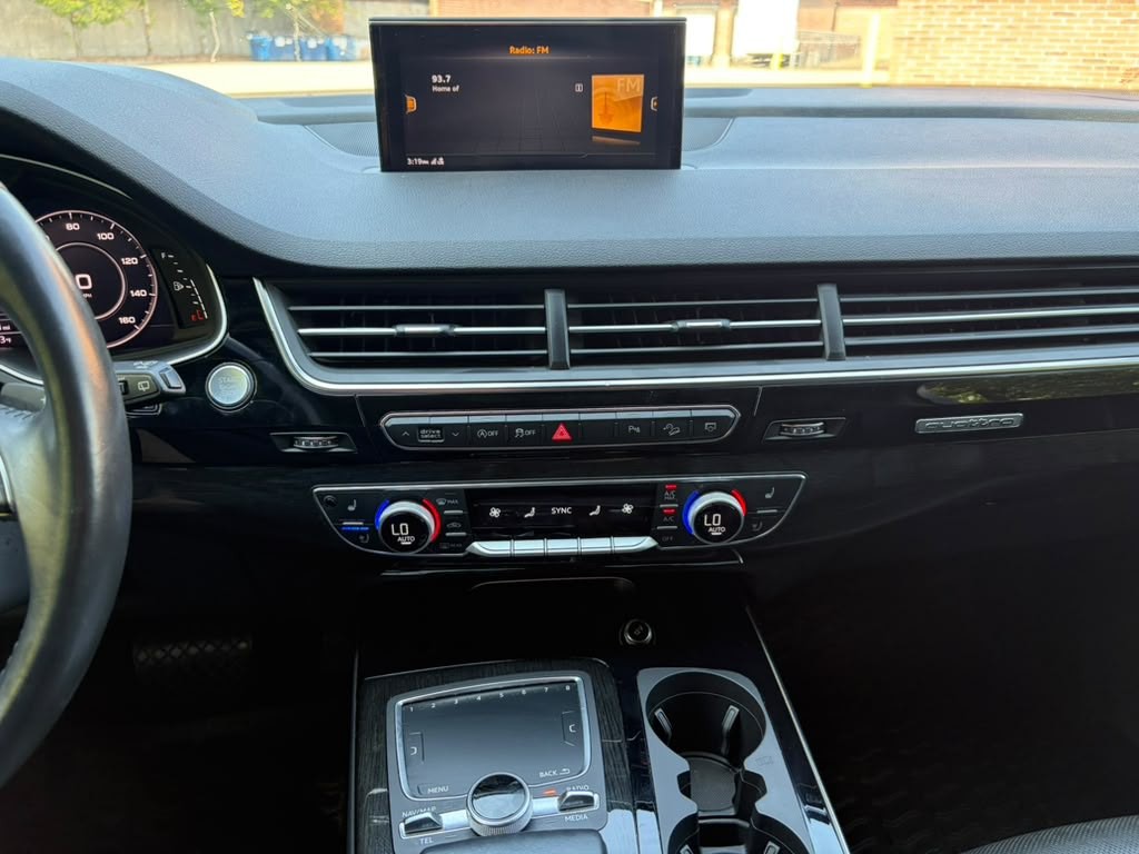 2018 Audi Q7 Image 18
