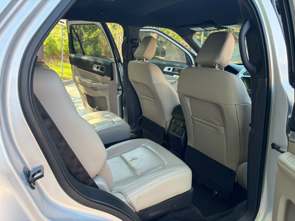 2018 Ford Explorer Image 7