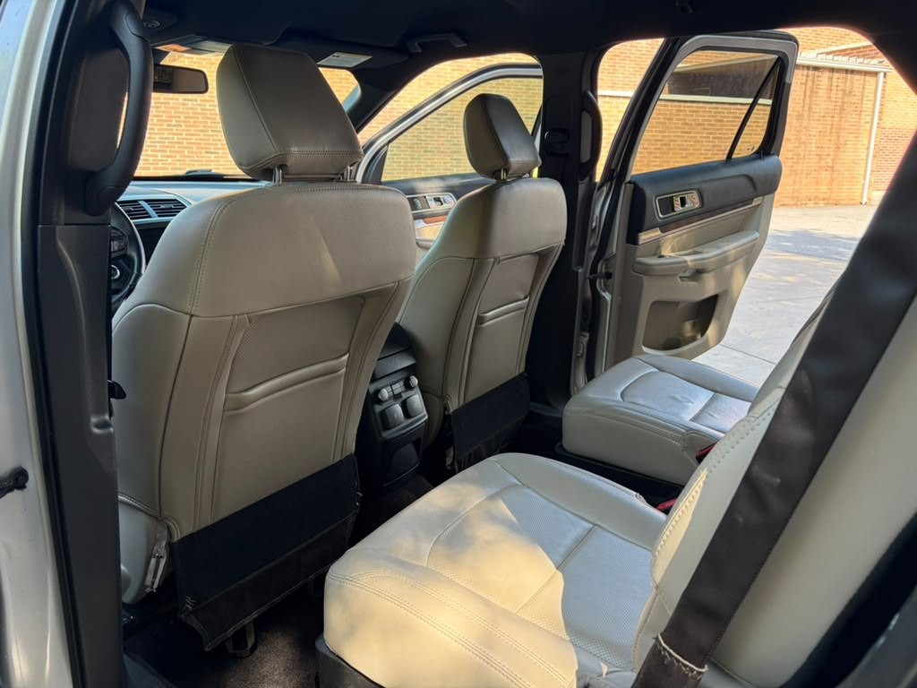 2018 Ford Explorer Image 11