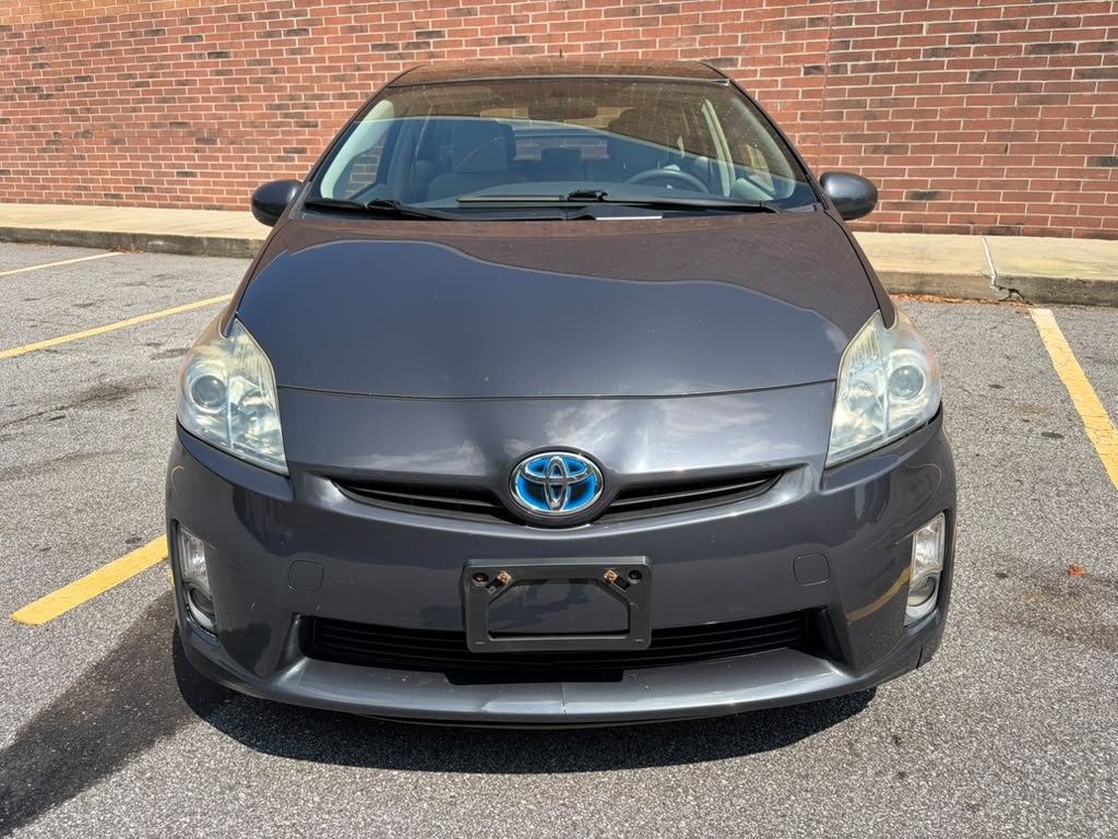 2011 Toyota Prius Image 2