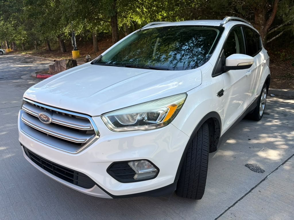 2017 Ford Escape Image 3