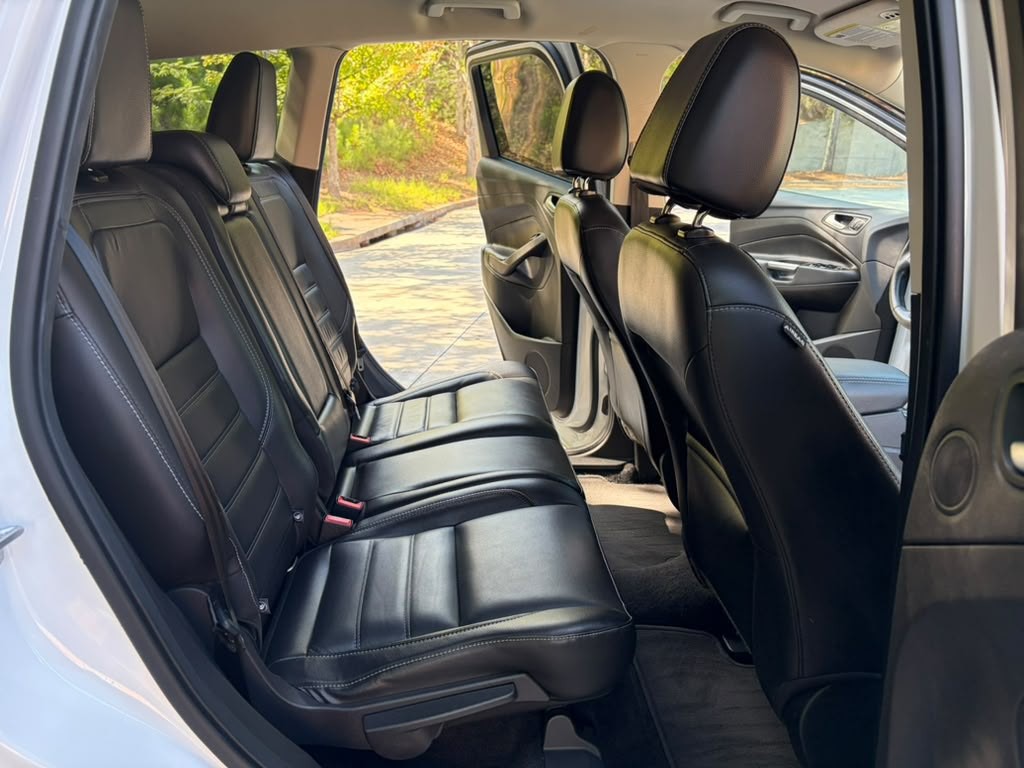 2017 Ford Escape Image 8