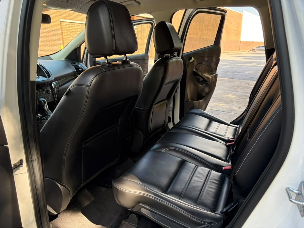2017 Ford Escape Image 11