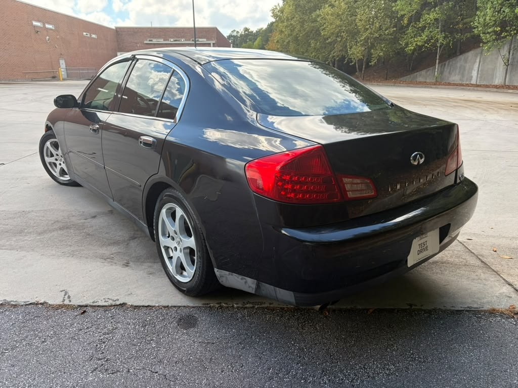 2003 INFINITI G35 Image 4