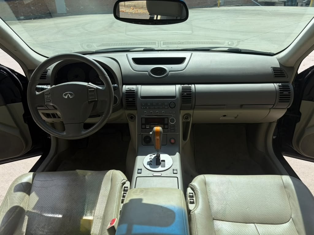 2003 INFINITI G35 Image 16
