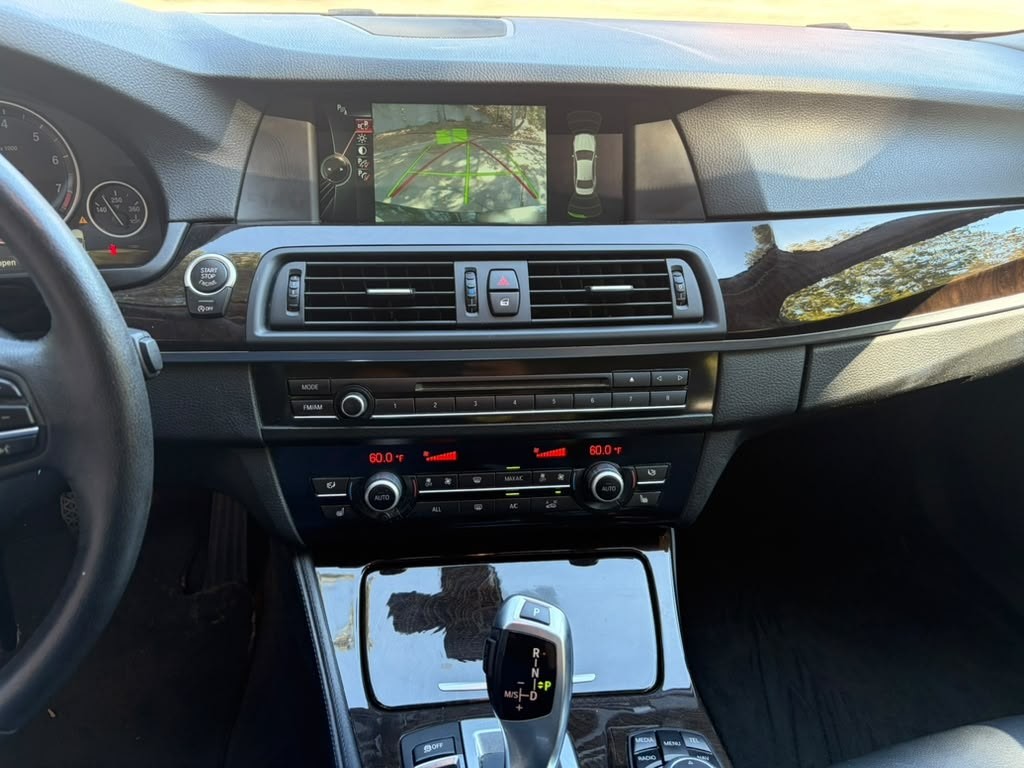 2013 BMW 5 Series Image 18