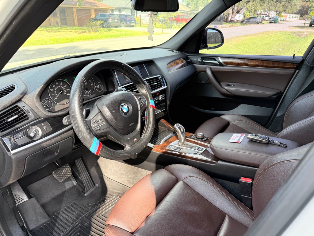 2016 BMW X3 Image 9