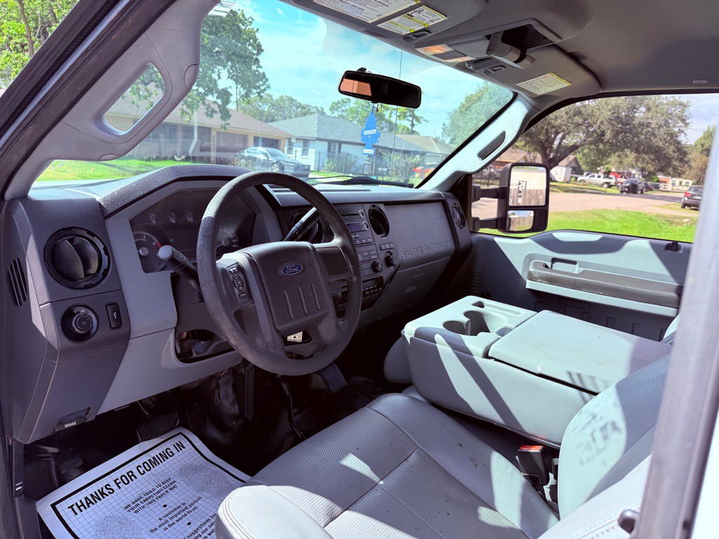 2014 Ford F-350 Image 9